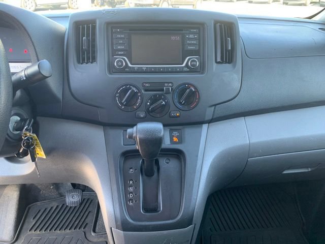 Used 2019 Nissan NV200 S w/ Back Door Glass Package FWD image 31