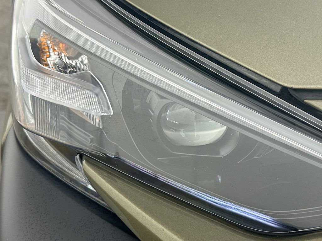 Used 2023 Subaru Outback Premium image 36