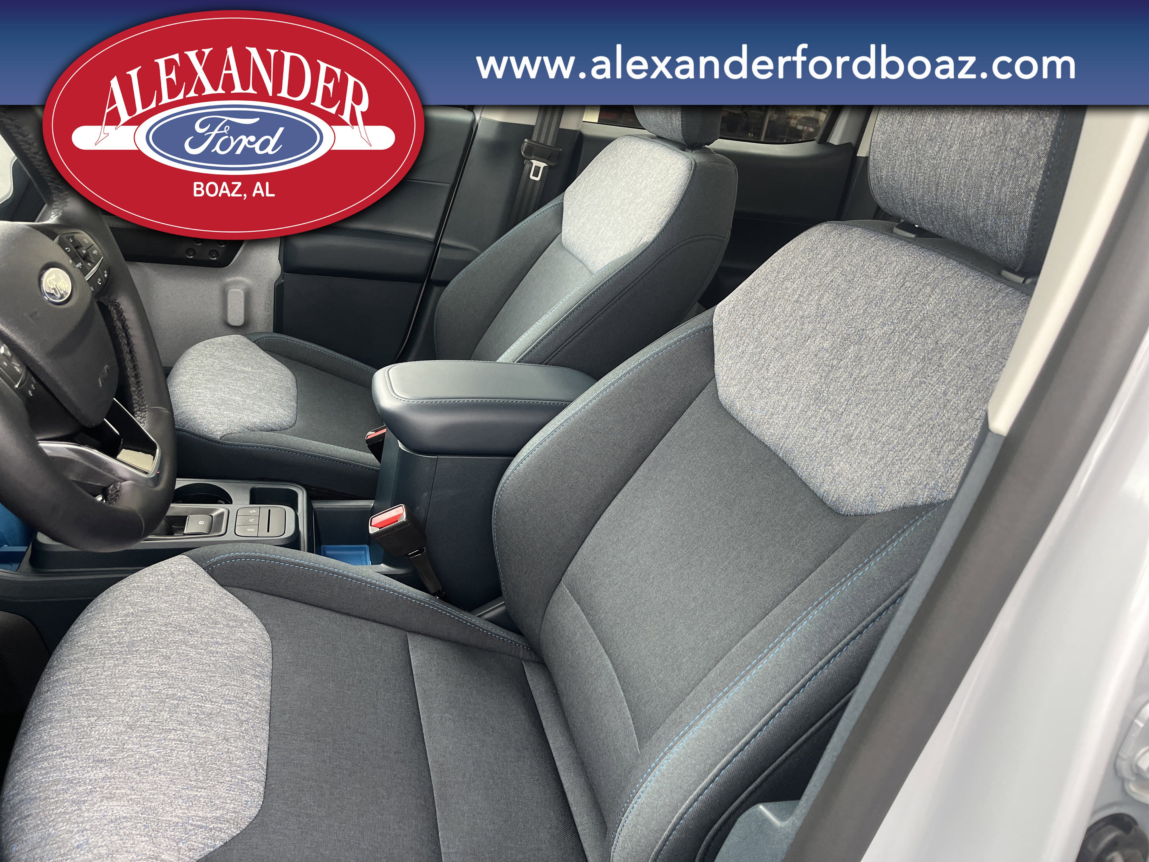 Used 2025 Ford Maverick XLT w/ XLT Luxury Package image 13