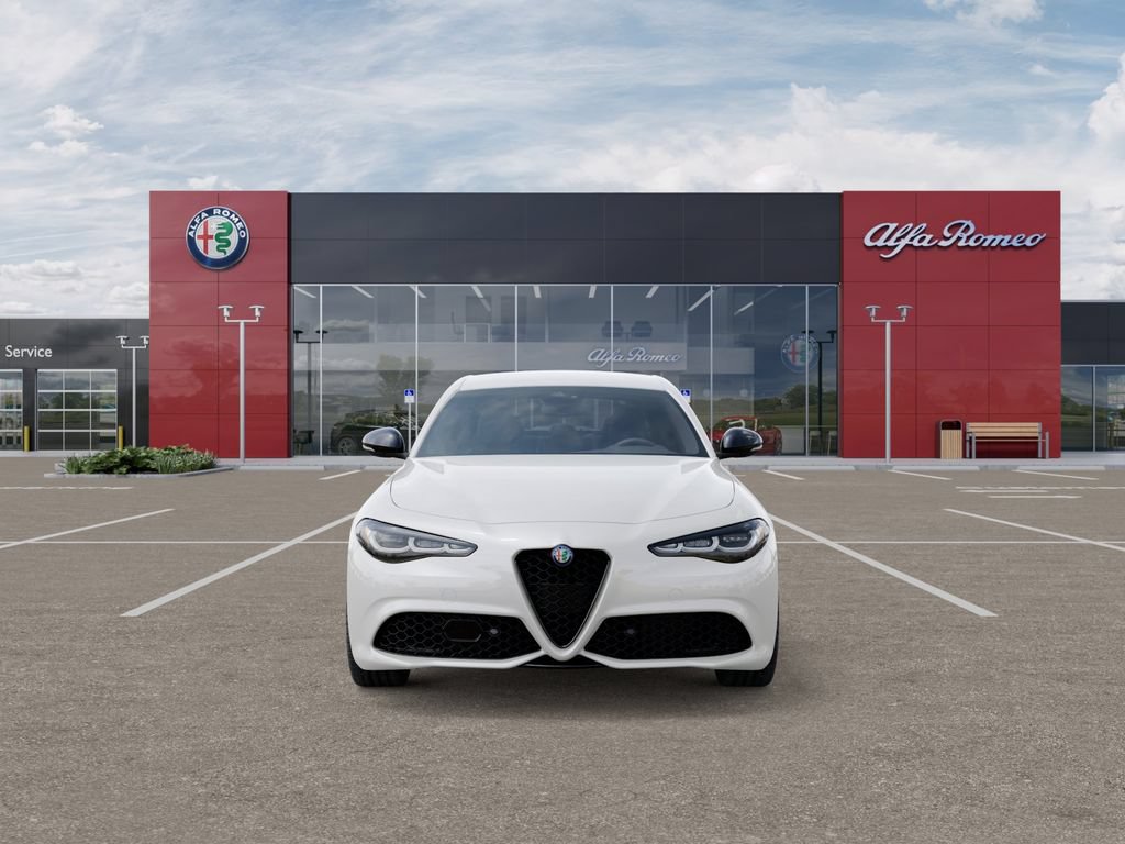 New 2025 Alfa Romeo Giulia w/ Driving Assist Package RWD image 7