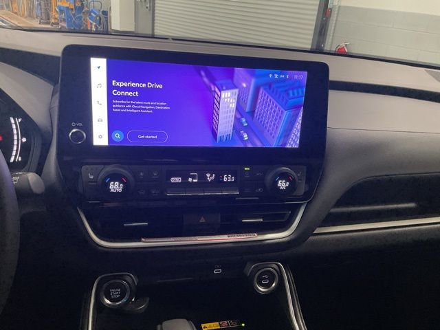 Used 2024 Toyota Grand Highlander AWD image 16
