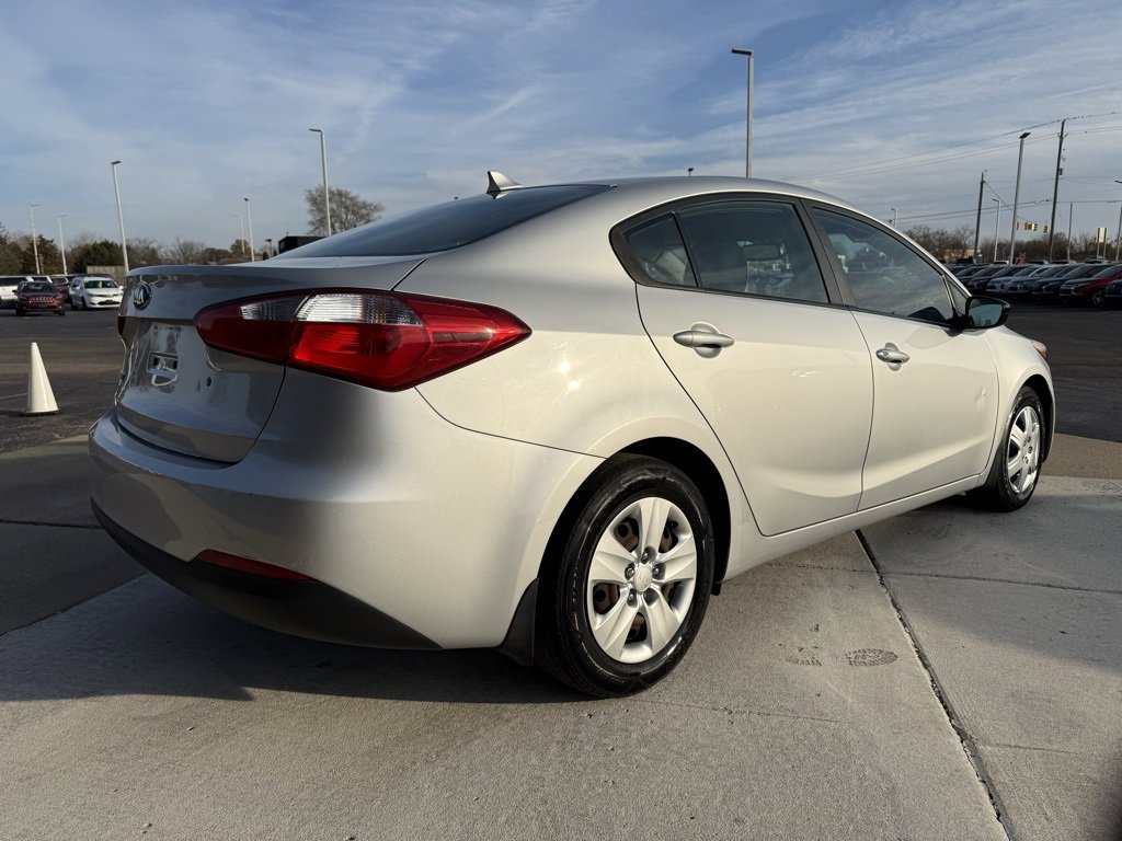 Used 2015 Kia Forte LX image 14
