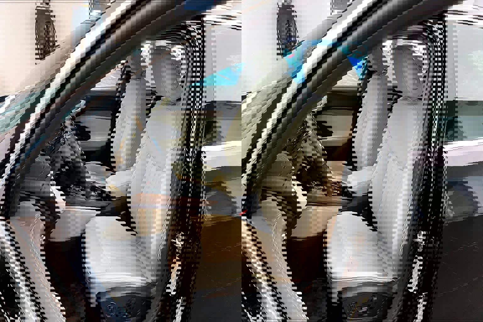 Certified 2025 Audi A5 2.0T Premium w/ Convenience Package image 7