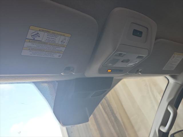 Used 2022 Ford Transit 150 Low Roof RWD image 18