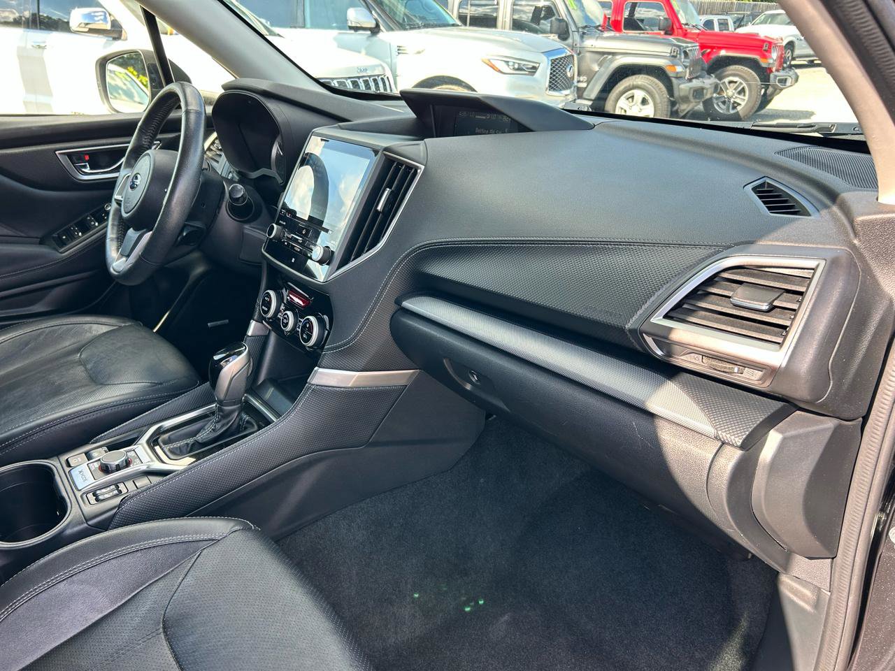 Used 2019 Subaru Forester Limited w/ Popular Package #3 AWD/4WD image 9