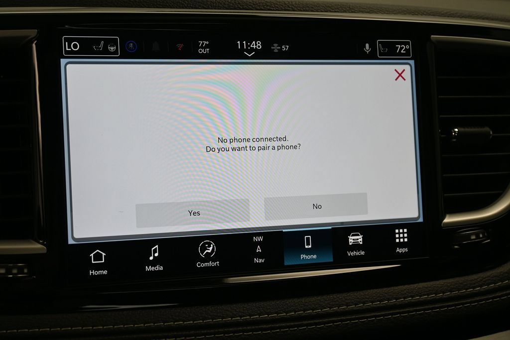 New 2027 Chrysler Pacifica Select w/ Family Tech Group FWD image 22