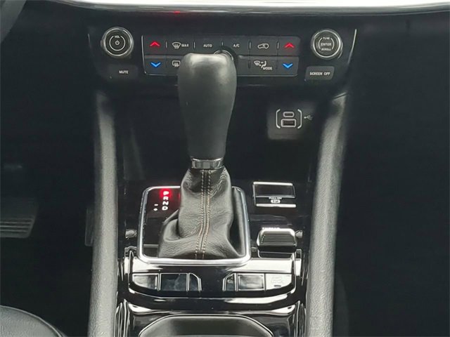 Used 2022 Jeep Compass Limited image 18