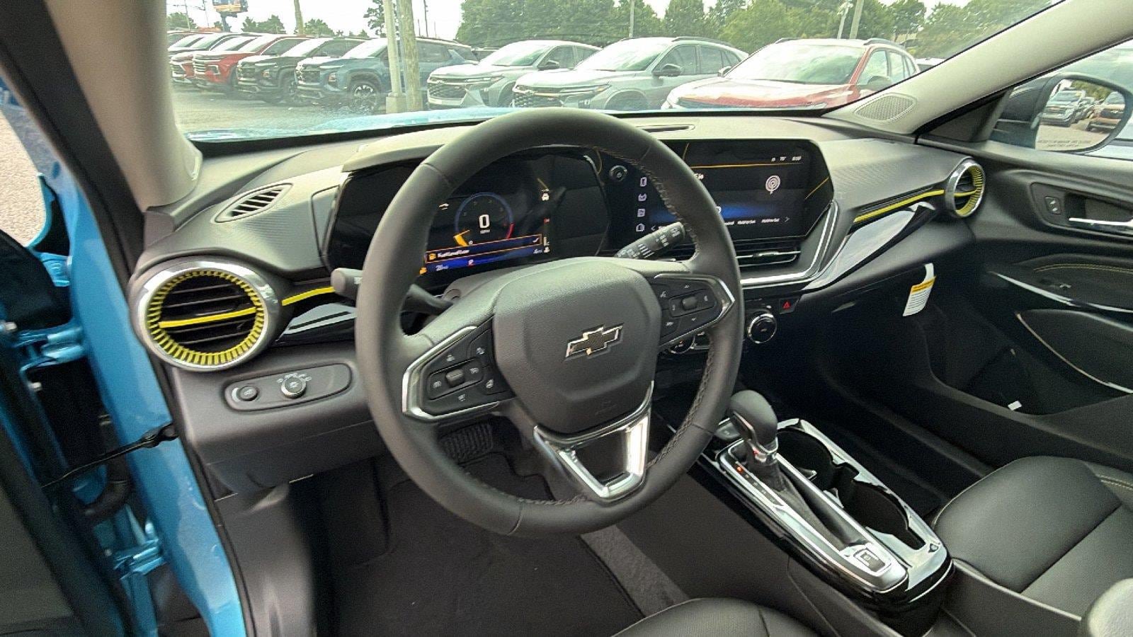 New 2026 Chevrolet Trax ACTIV w/ Sunroof Package FWD image 20