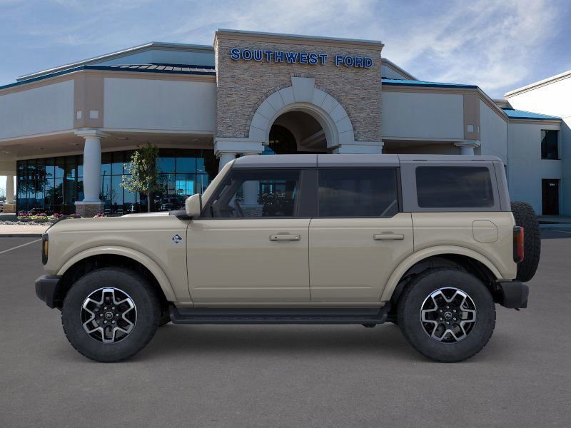 New 2025 Ford Bronco Outer Banks image 3
