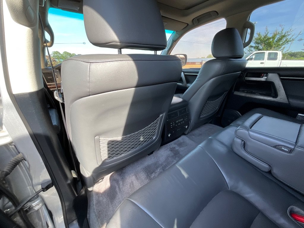 Used 2009 Toyota Land Cruiser AWD/4WD image 23