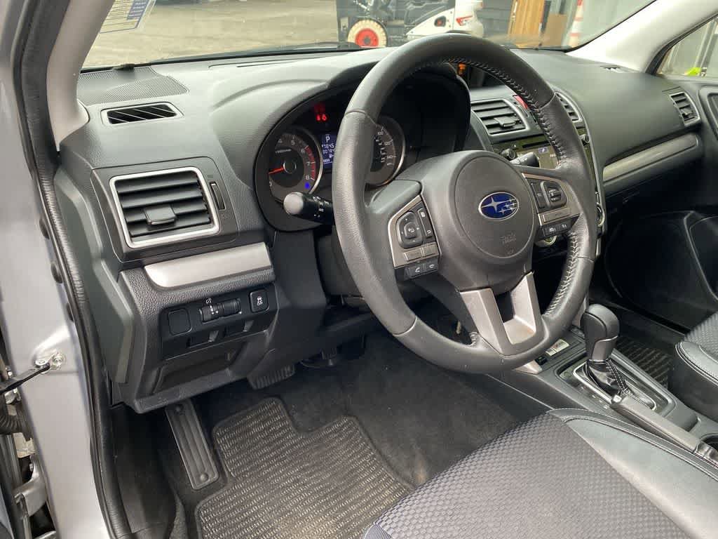 Used 2017 Subaru Forester 2.0XT Premium AWD/4WD image 2