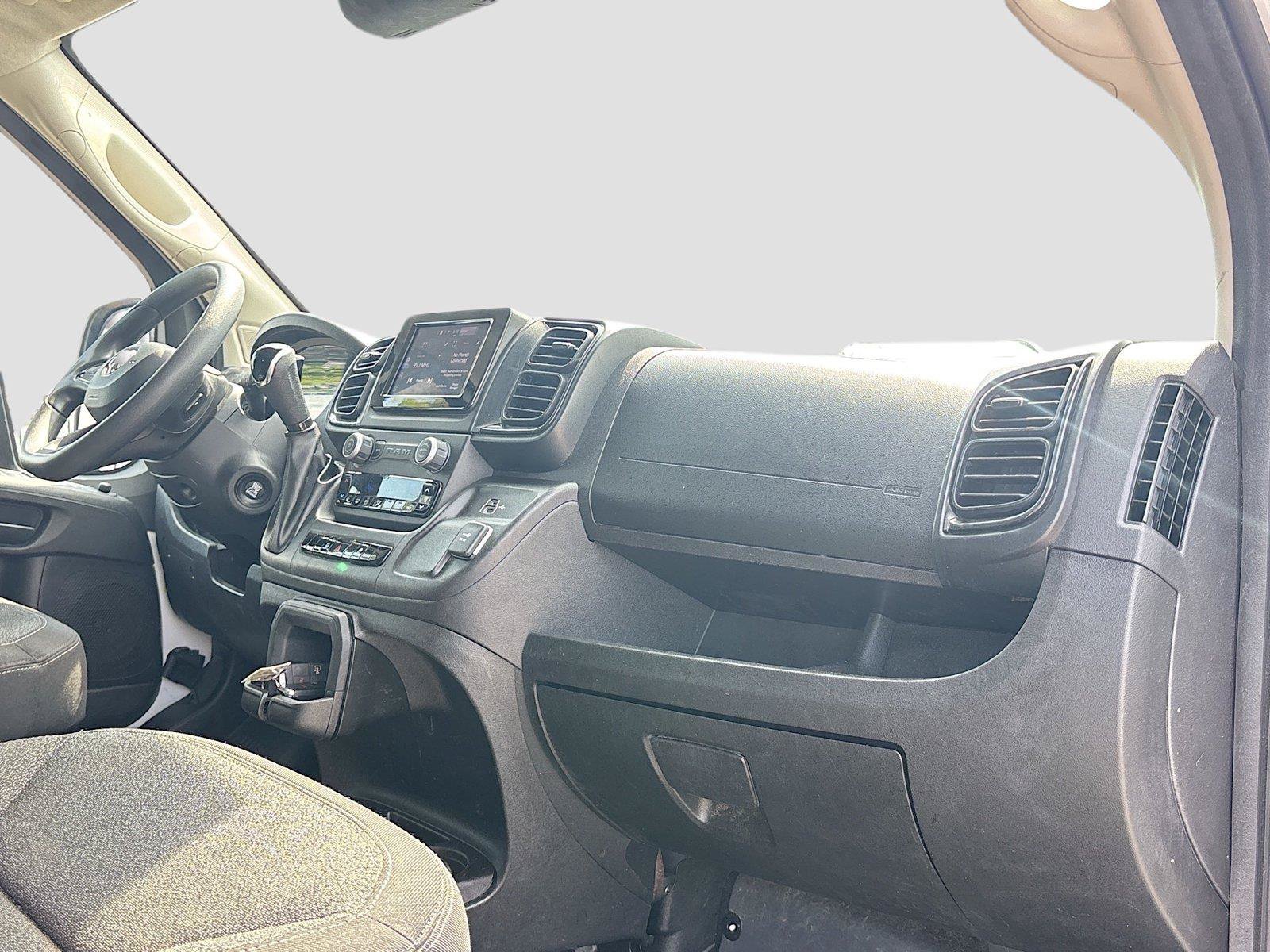 Used 2024 RAM ProMaster 2500 w/ Convenience Group FWD image 25