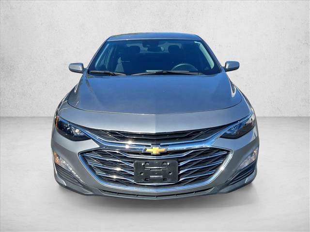 Used 2025 Chevrolet Malibu LT FWD image 2