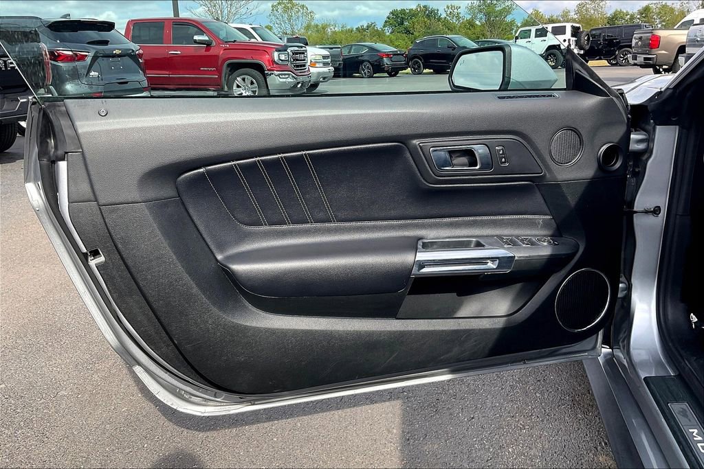 Used 2023 Ford Mustang Premium image 22
