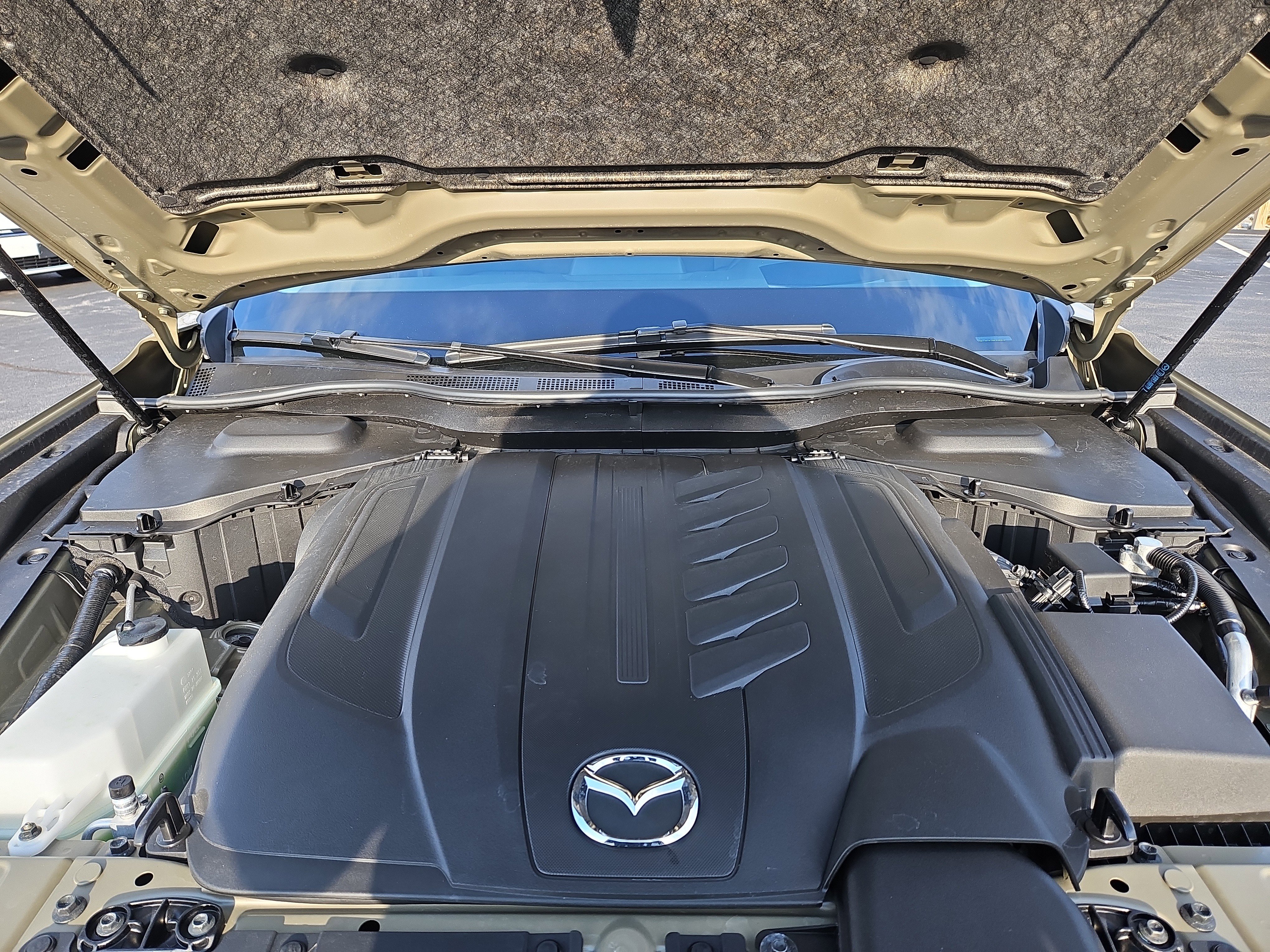 Certified 2025 MAZDA CX-70 3.3 Turbo w/ Premium Package image 35