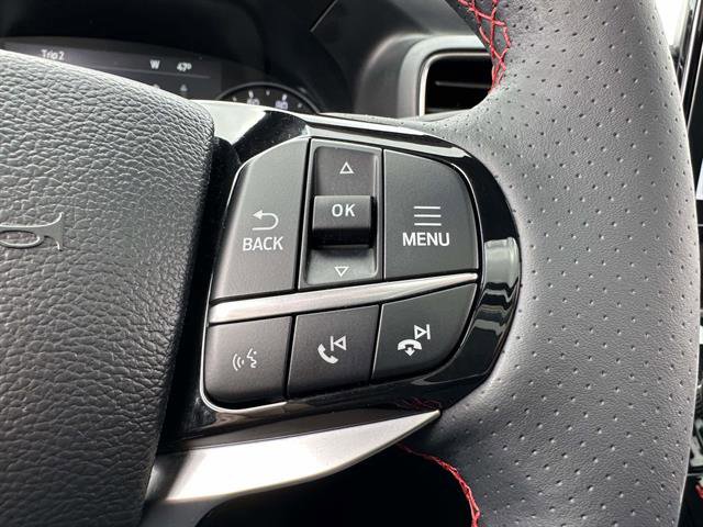 Used 2024 Ford Explorer ST-Line w/ Class IV Trailer Tow Package AWD/4WD image 17