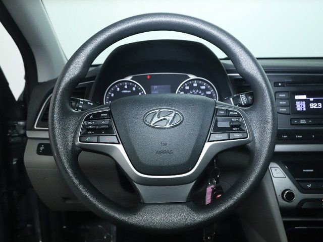 Used 2017 Hyundai Elantra SE w/ Cargo Package FWD image 21