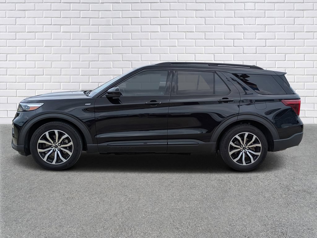 Used 2022 Ford Explorer ST-Line RWD image 2