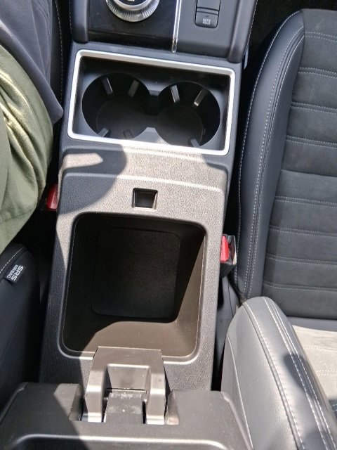 Used 2024 Mitsubishi Outlander AWD image 25