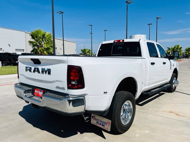 New 2027 RAM 3500 Tradesman AWD/4WD image 6