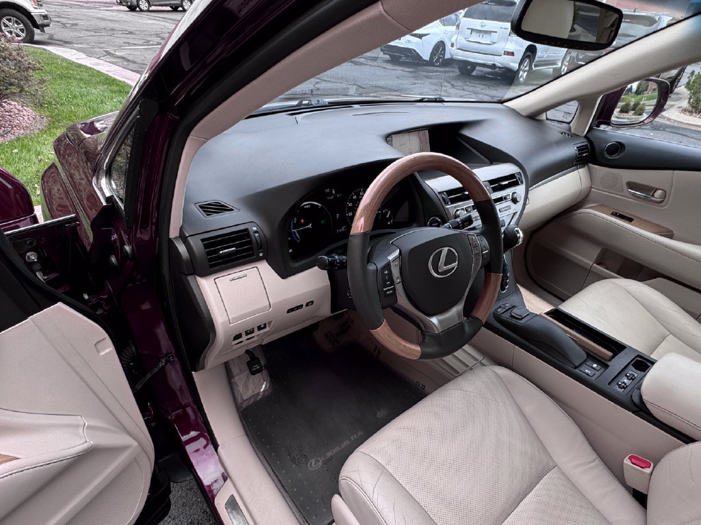 Used 2015 Lexus RX 450h AWD image 21