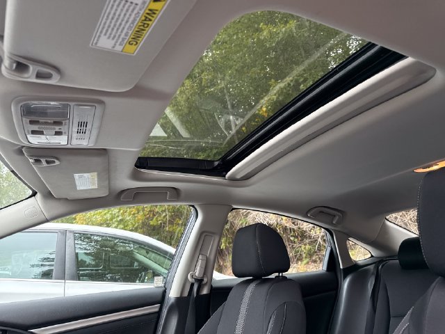 Used 2018 Honda Civic EX image 23