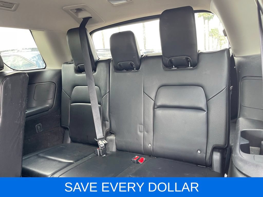 Used 2024 Nissan Pathfinder SL FWD image 17