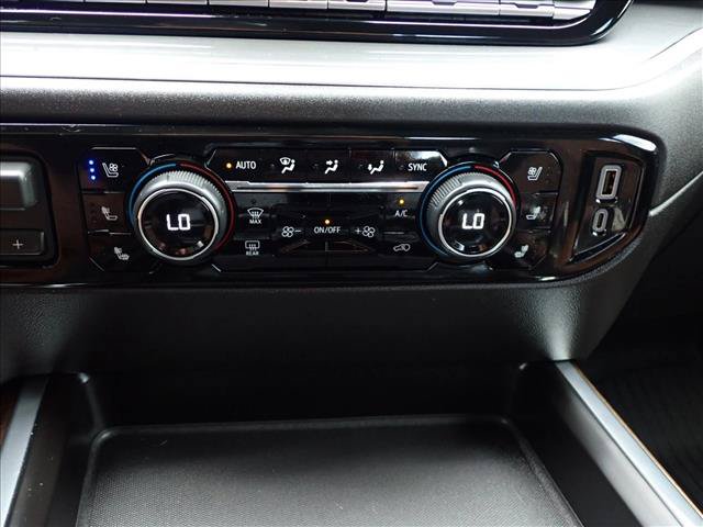 Used 2026 Chevrolet Silverado 2500 High Country w/ High Country Premium Package AWD/4WD image 20