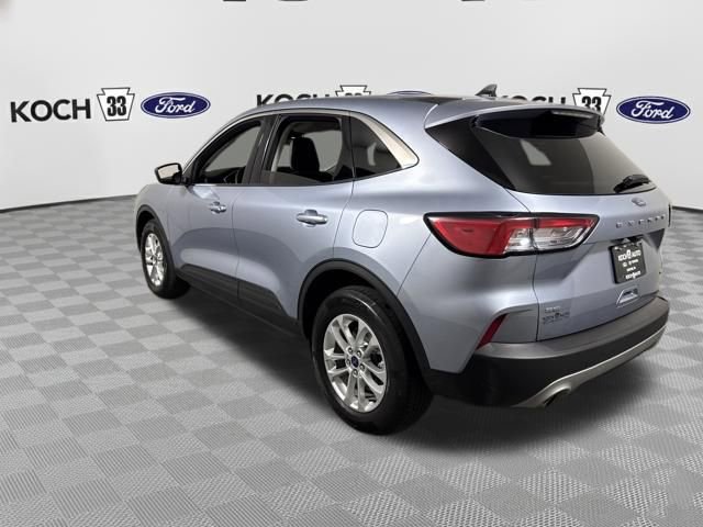 Used 2022 Ford Escape SE w/ Convenience Package image 6
