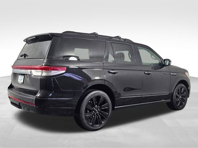 Used 2024 Lincoln Navigator Reserve w/ Equipment Group 201A image 7