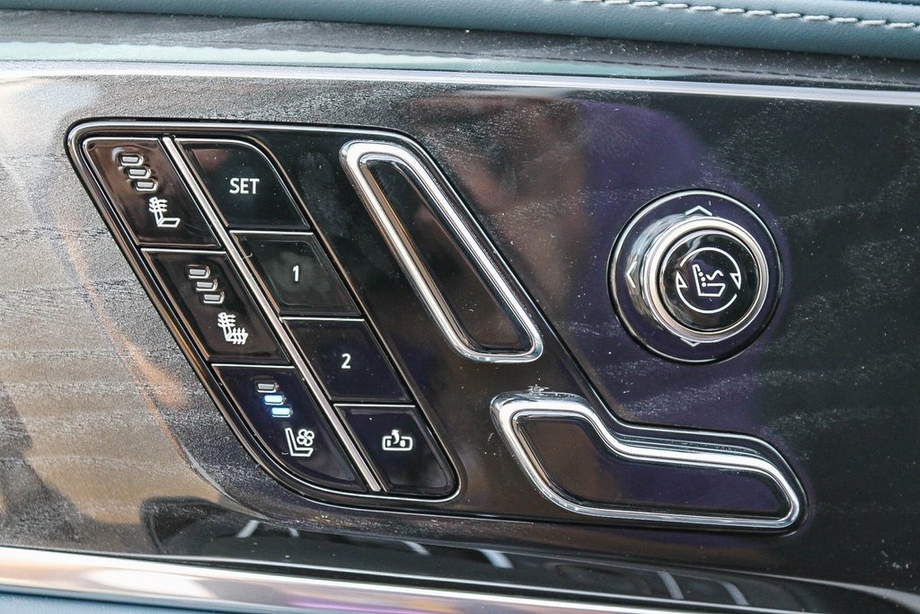 New 2025 Cadillac Escalade IQ Luxury 2 image 24