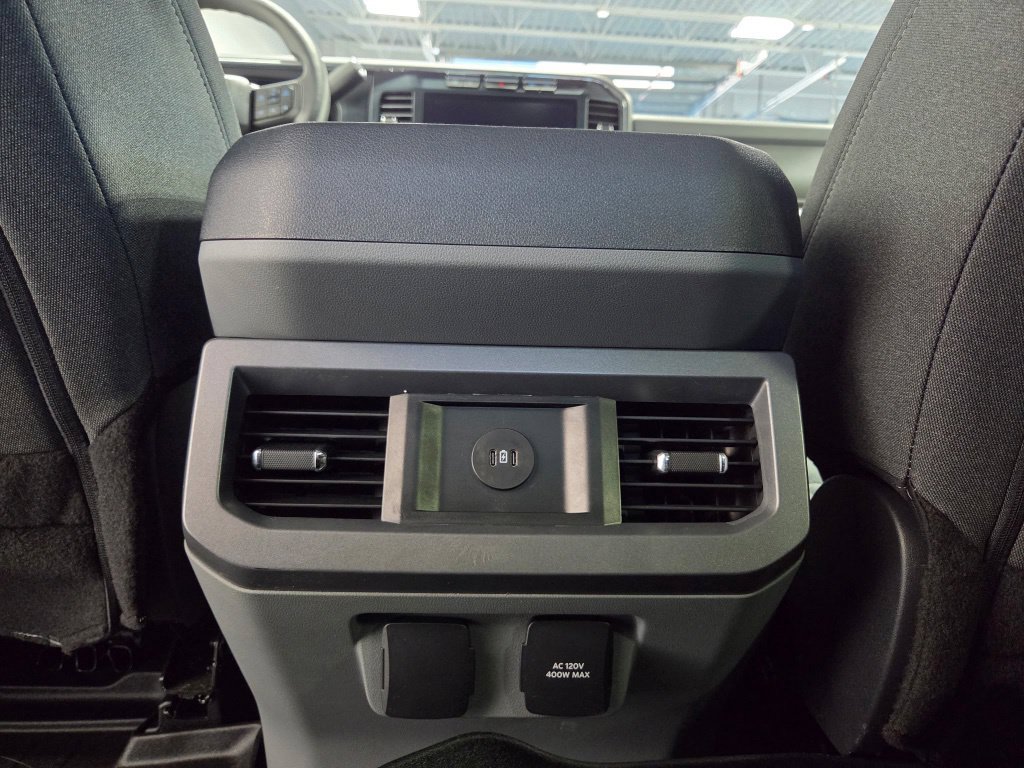 Used 2024 Ford F250 XLT w/ XLT Premium Package AWD/4WD image 23