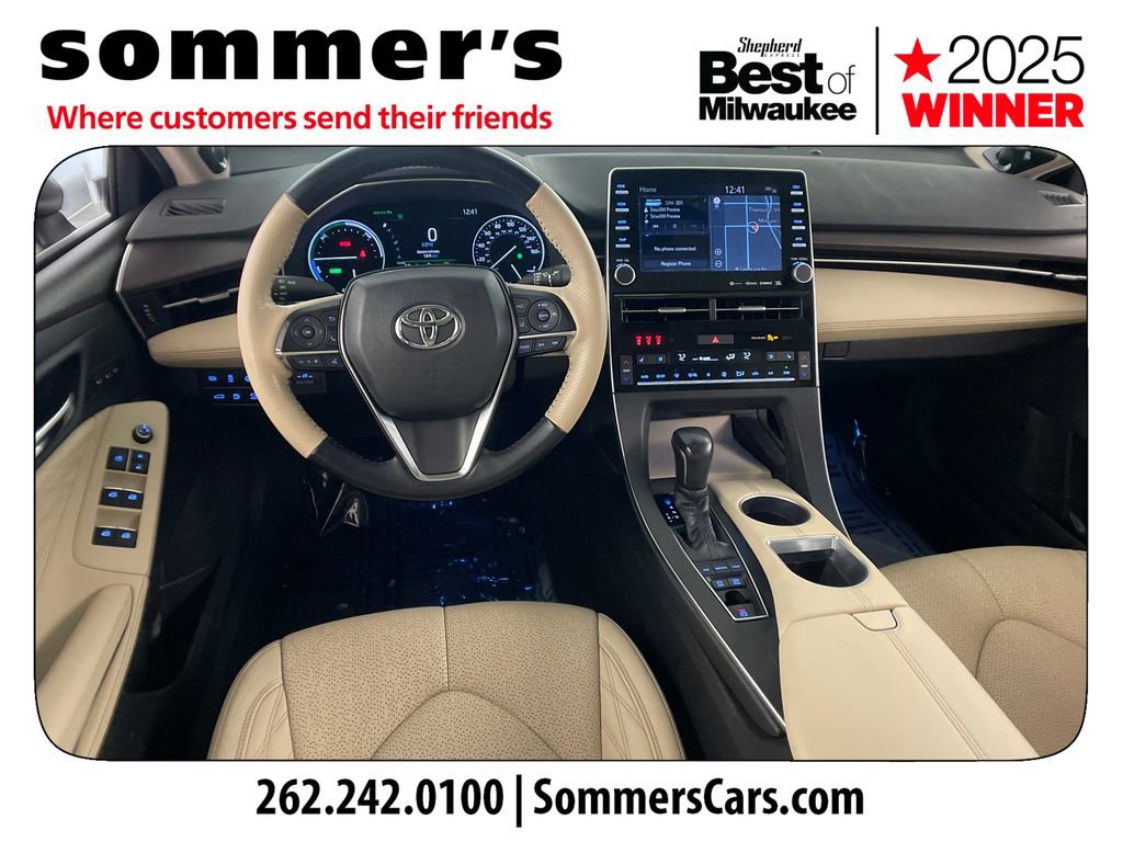 Used 2020 Toyota Avalon Limited image 12