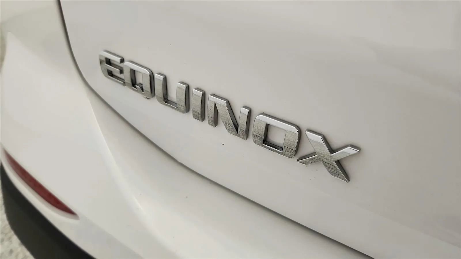 Used 2024 Chevrolet Equinox LS FWD image 17
