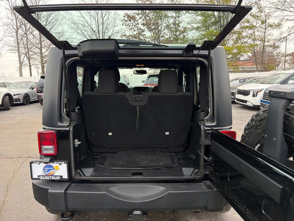 Used 2018 Jeep Wrangler Sport image 29