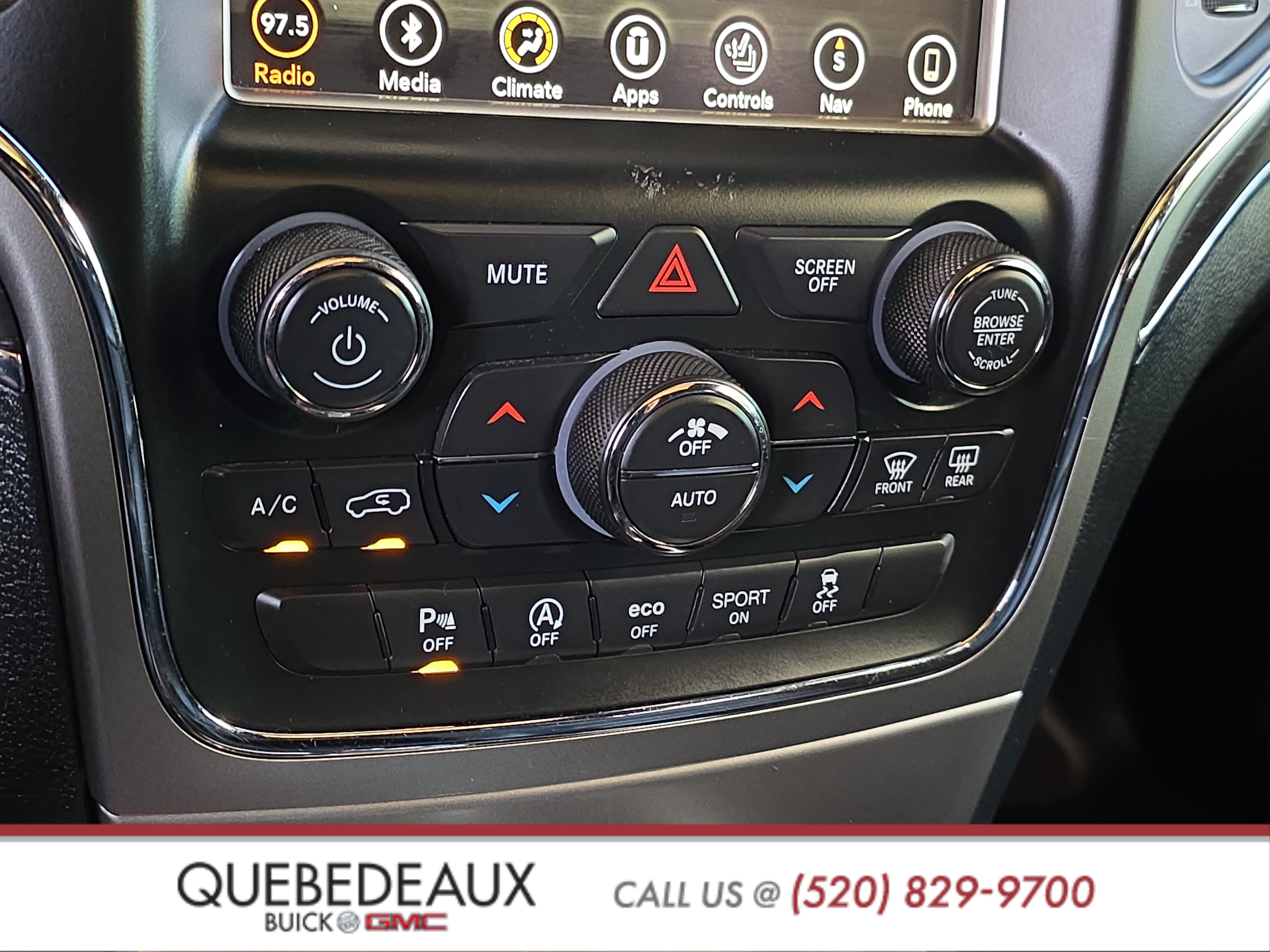 Used 2018 Jeep Grand Cherokee Limited w/ Trailer Tow Group IV AWD/4WD image 19