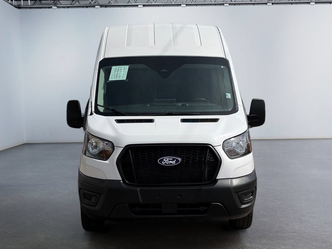 Used 2026 Ford Transit 250 148 High Roof RWD image 2