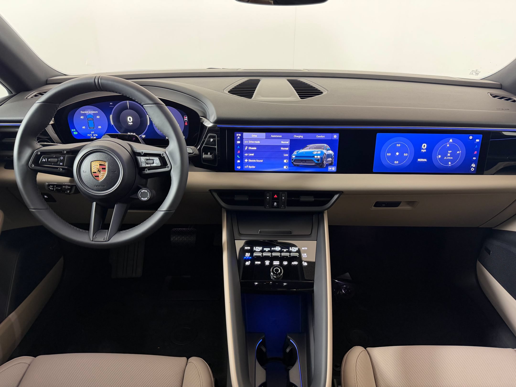 Used 2026 Porsche Macan Electric RWD image 19