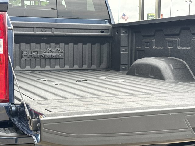 Used 2021 Chevrolet Silverado 2500 High Country AWD/4WD image 11