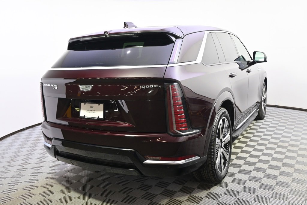 New 2025 Cadillac Escalade IQ Luxury 2 image 6