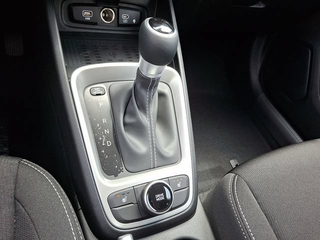 New 2026 Hyundai Venue SEL FWD image 17