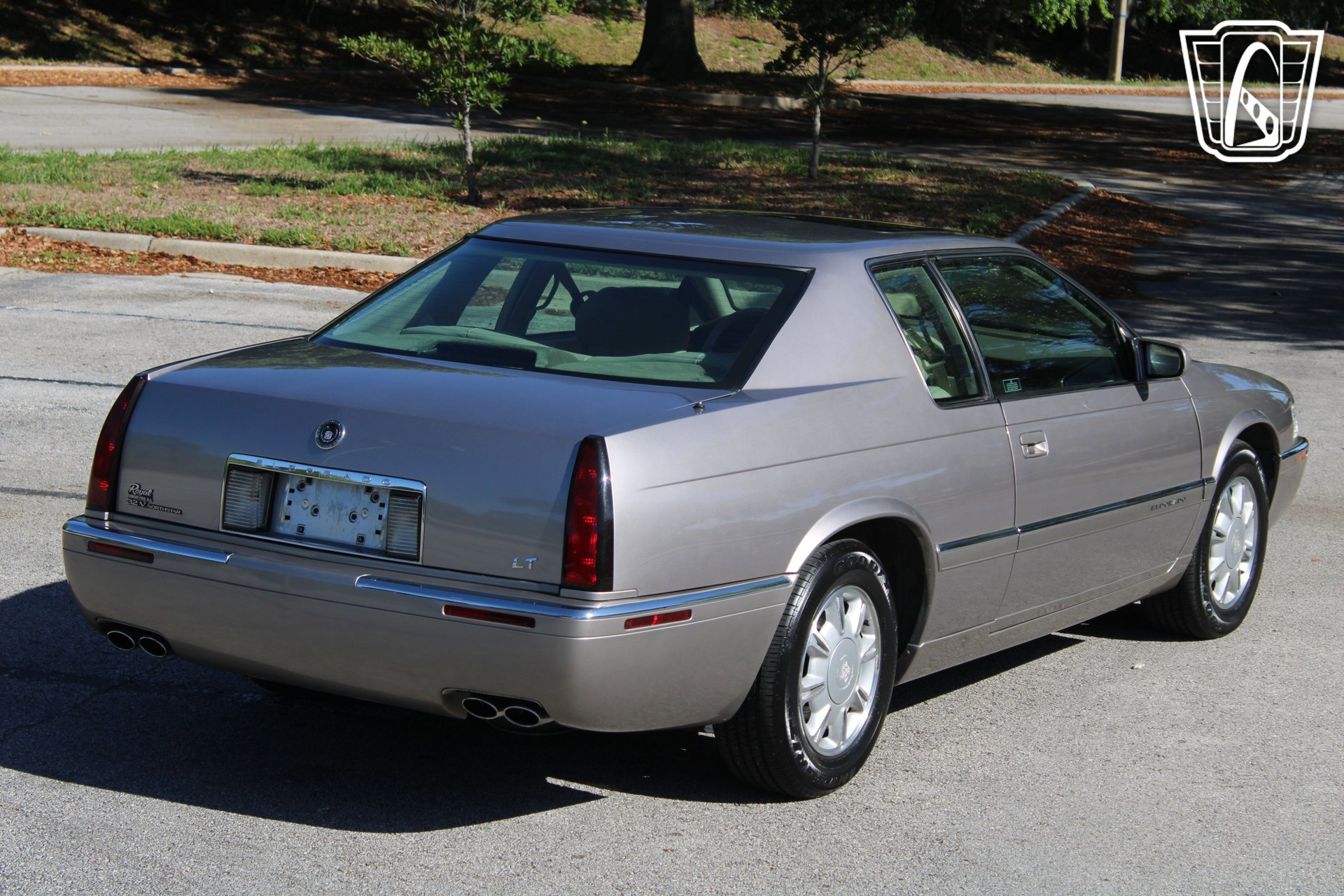 Used 1996 Cadillac Eldorado image 11