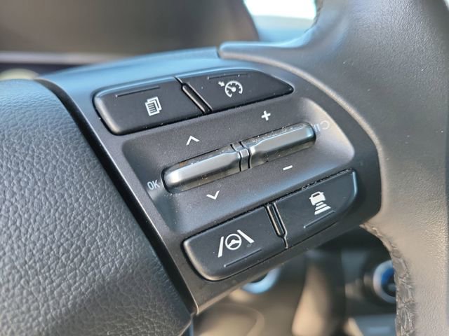 Used 2022 Hyundai Kona Limited FWD image 24
