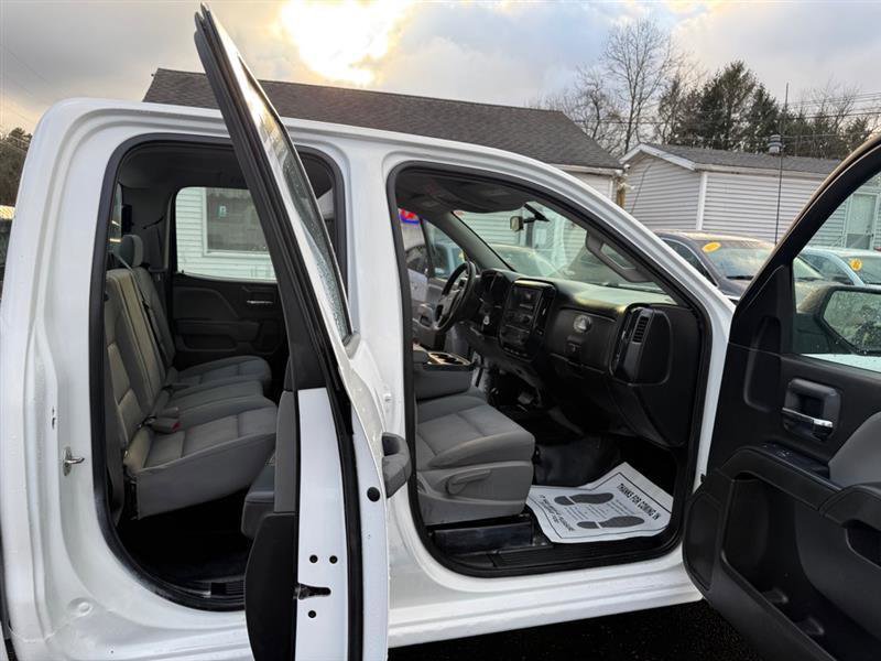 Used 2016 Chevrolet Silverado 1500 W/T AWD/4WD image 10