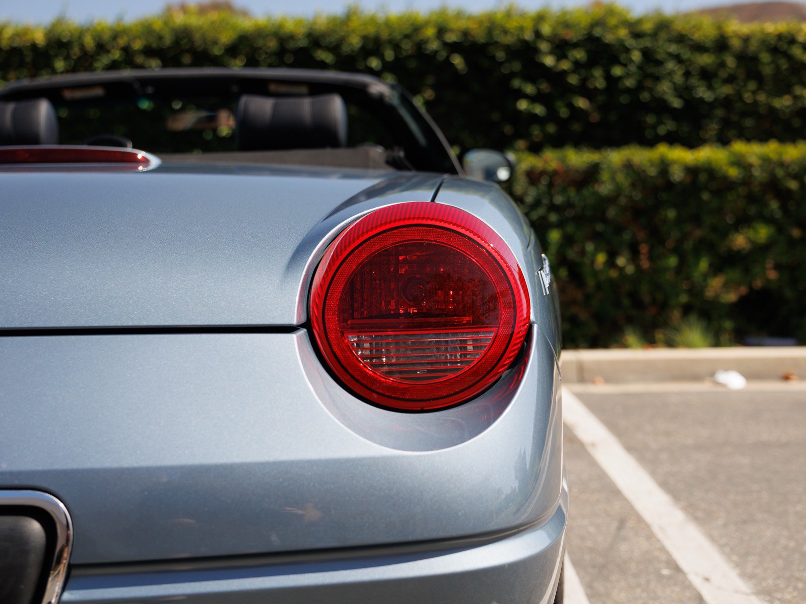 Used 2005 Ford Thunderbird RWD image 21