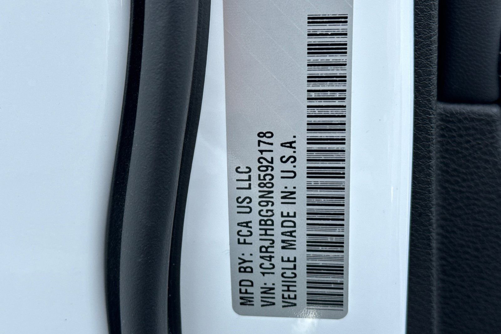 Used 2022 Jeep Grand Cherokee Limited image 53