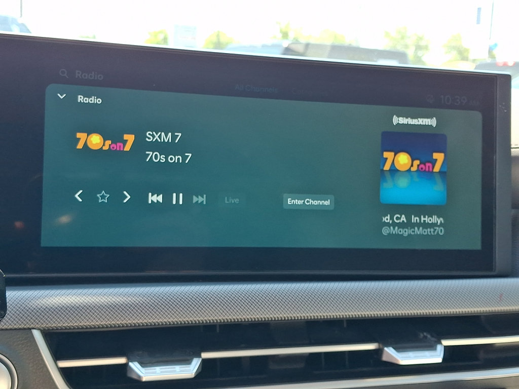 Used 2025 Hyundai Sonata SEL FWD image 30