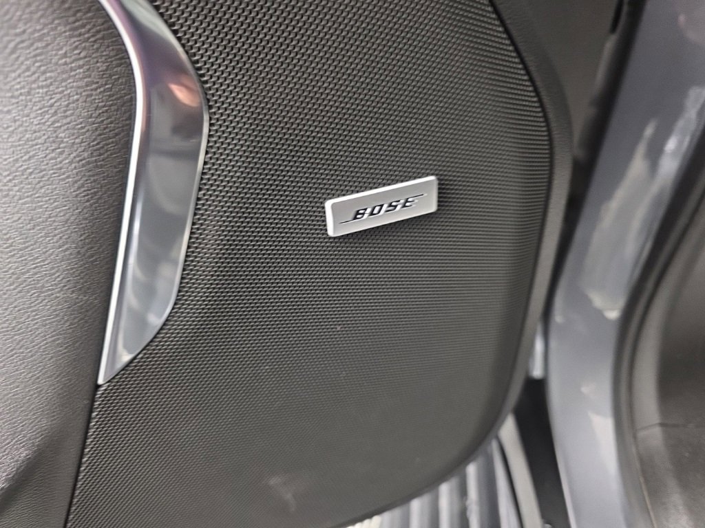 Used 2021 Chevrolet Tahoe High Country w/ Premium Package image 14