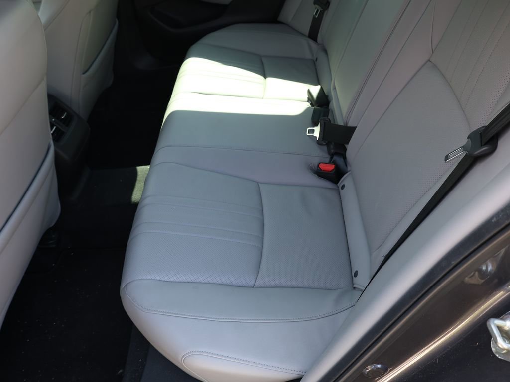 Used 2018 Honda Accord EX-L image 17