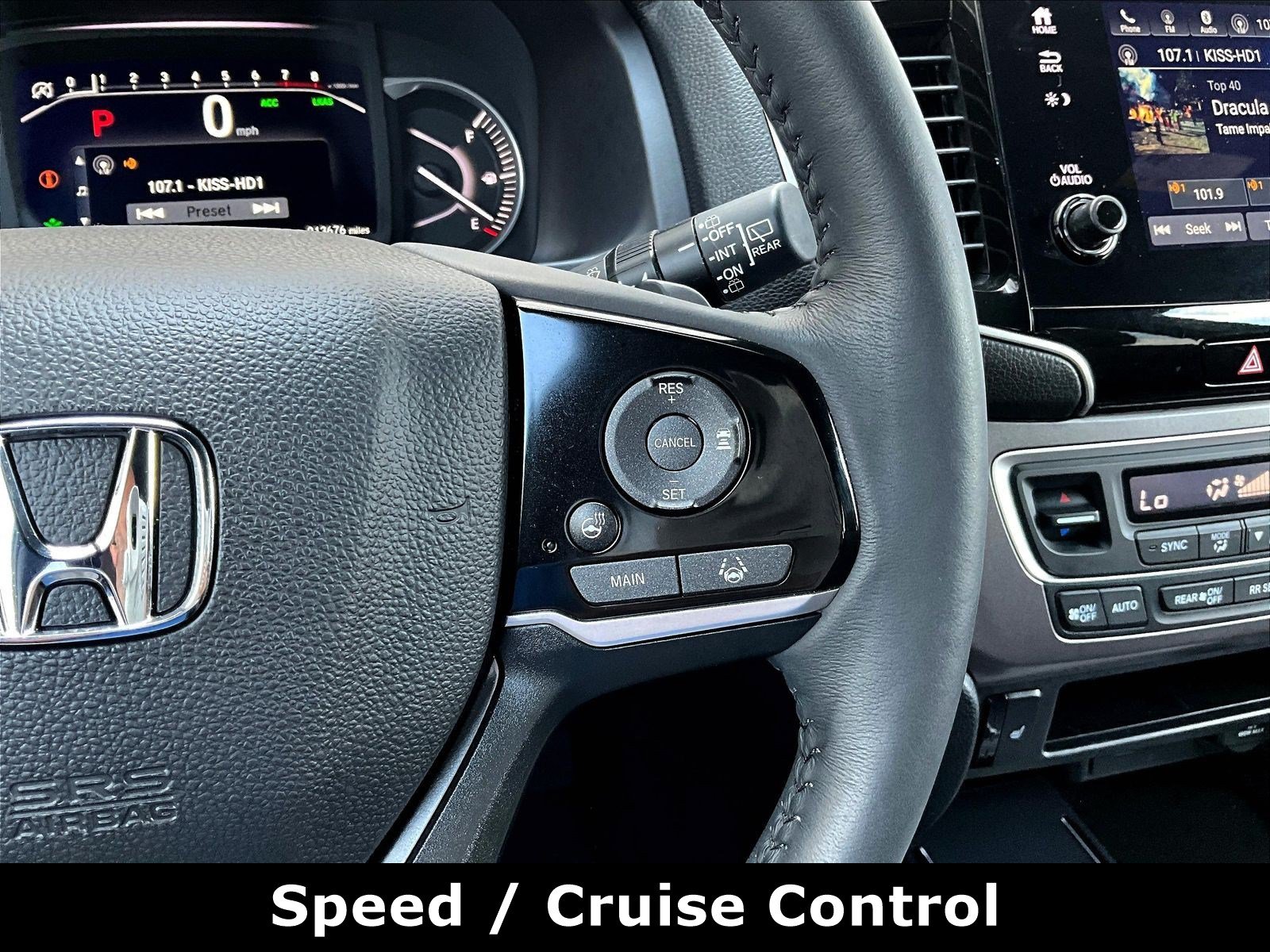 Used 2025 Honda Passport EX-L image 11